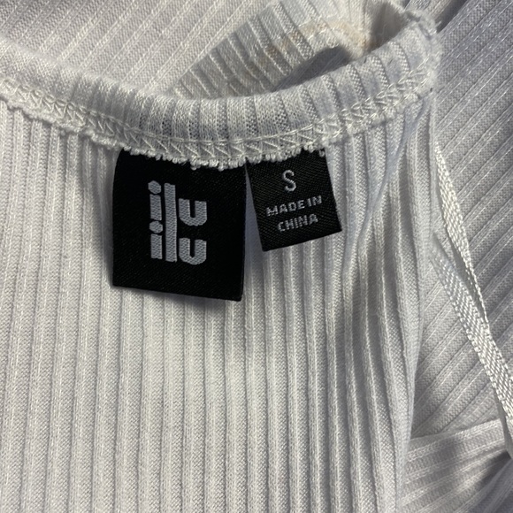 White Ribbed Cropped Rocker Tank - Picture 4 of 4